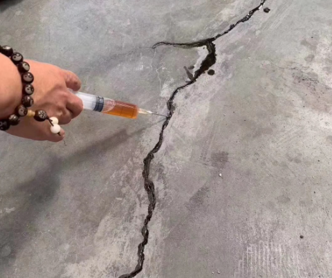 钦州混凝土裂缝修补技术详解​